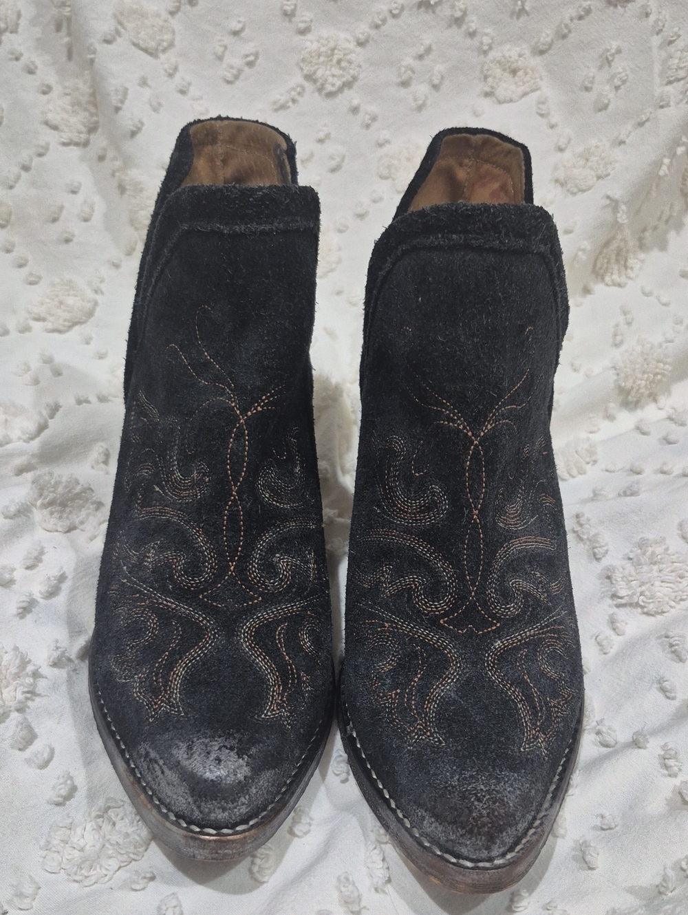 Circle G Women's Black Suede Embroidered Western Slip-On Boots Size 7